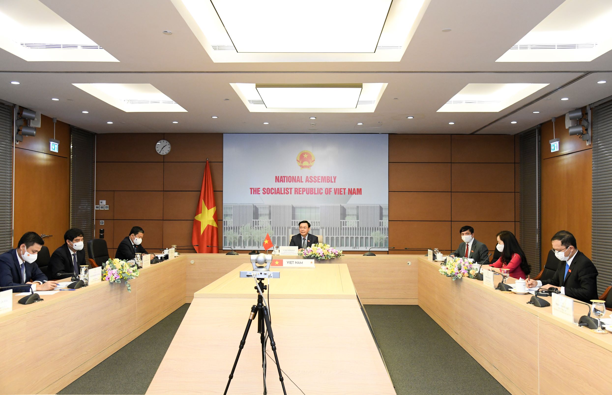 Quốc hội Việt Nam - Hạ viện Australia chia sẻ kinh nghiệm ứng phó, thích ứng với Covid-19